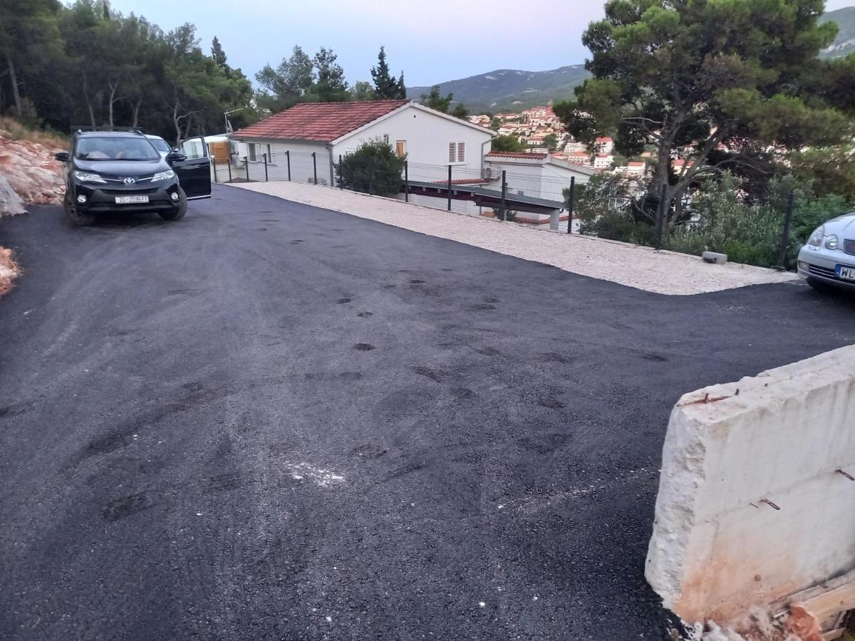 Apartman Marina Sa Parkingom Jelsa  Exterior foto