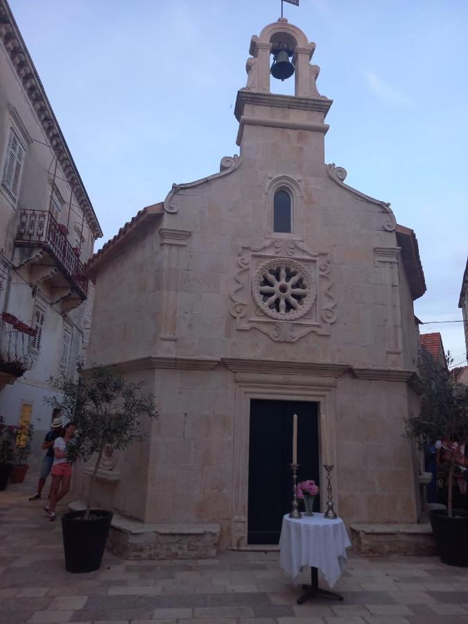 Apartman Marina Sa Parkingom Jelsa  Exterior foto